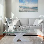 Penthouse Sun Apartment *